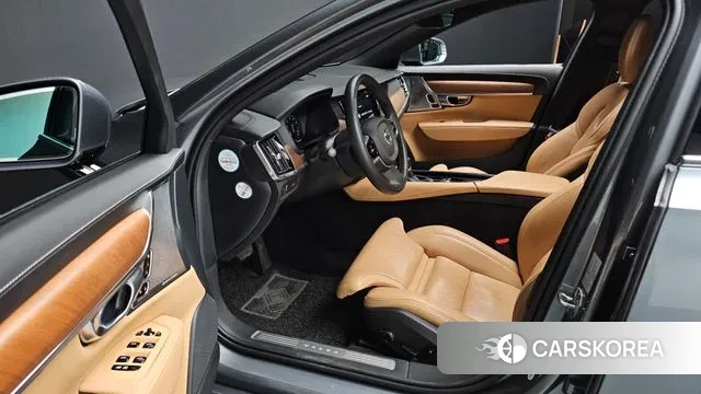 Volvo S90 2019 Серый из Кореи, фото 2