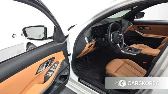 BMW 3 Series (G20) 2024 Белый из Кореи, фото 2