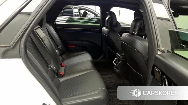 Hyundai Grandeur (GN7) 2023 Белый из Кореи, фото 2