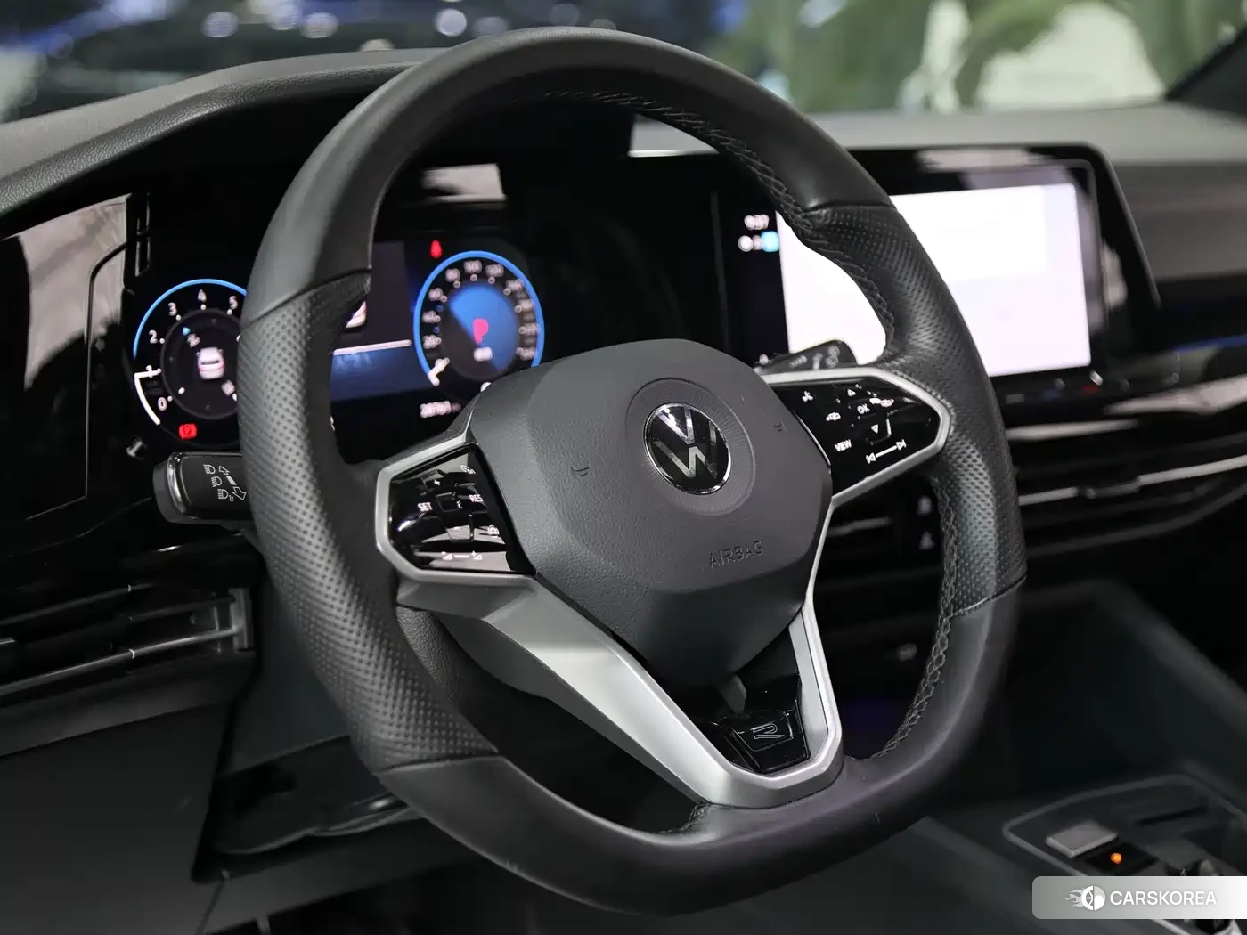 Volkswagen Golf 2023 Черный из Китая, фото 2