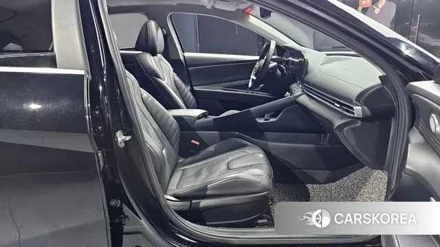 Hyundai Avante (CN7) 2021 Черный из Кореи, фото 2