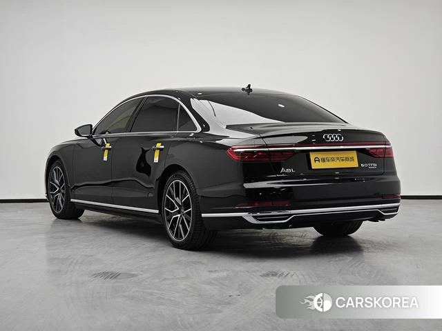 Audi A8 2022 Черный из Китая, фото 2