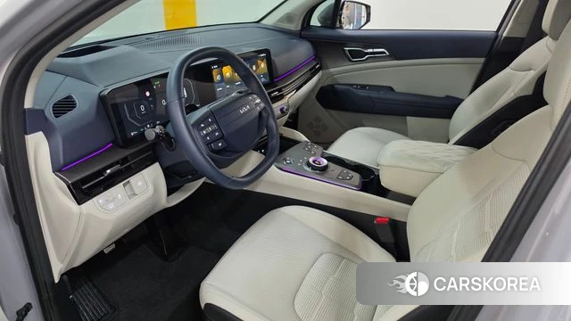 Kia The New Sportage 5th Generation 2025 Серебристо-серый из Кореи, фото 2