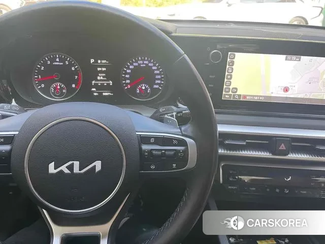 Kia K5 3rd generation 2022 Черный из Кореи, фото 2