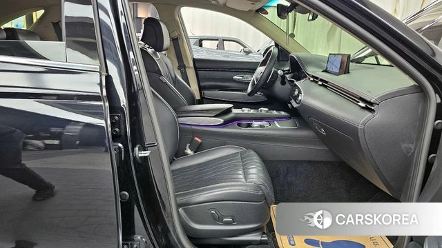 Genesis GV70 2021 Черный из Кореи, фото 2