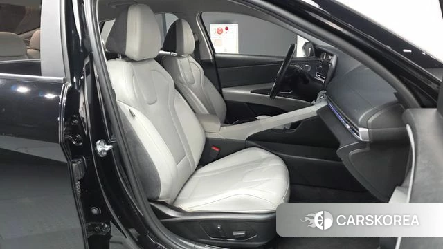 Hyundai Avante (CN7) 2022 Черный из Кореи, фото 2