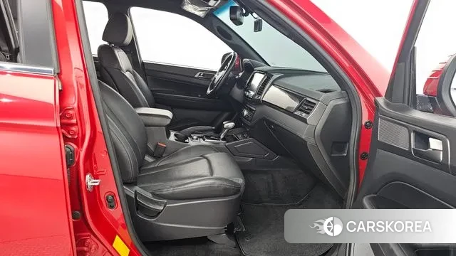 Ssangyong The New Rexton Sport 2022 Красный из Кореи, фото 2