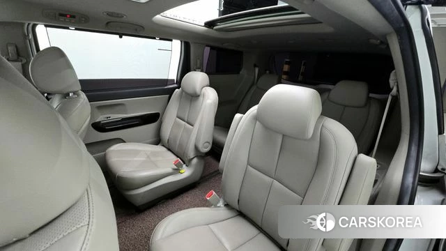 Kia The New Carnival 2018 Белый из Кореи, фото 2