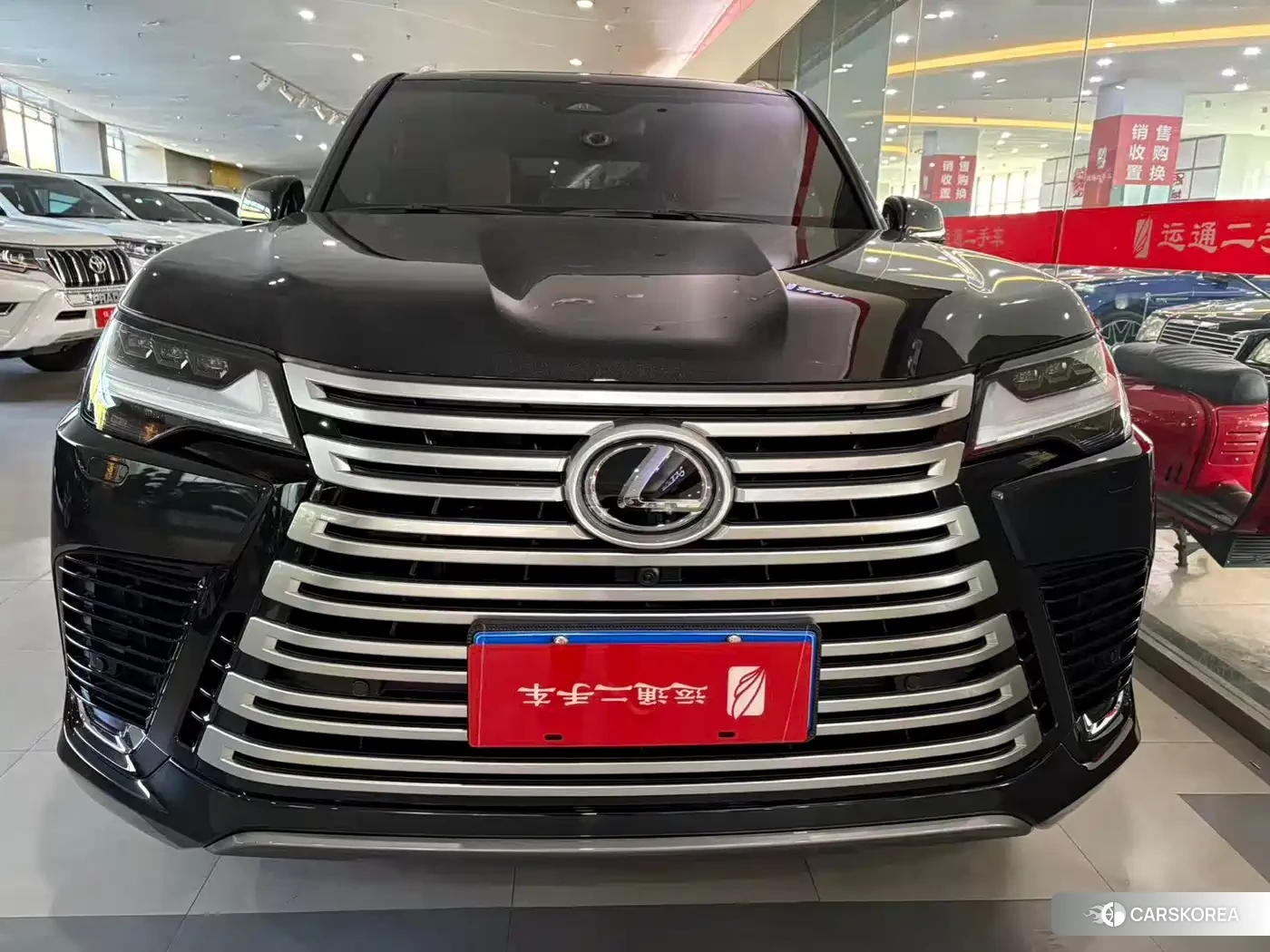 Lexus LX 2025 Черный из Китая, фото 2