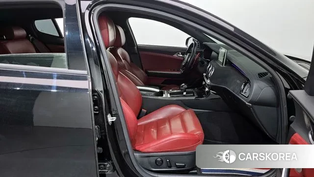 Kia Stinger 2020 Черный из Кореи, фото 2