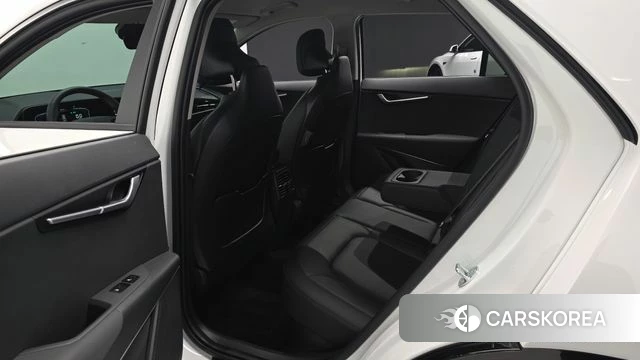 Kia Di Ol Nu Niro 2026 Белый из Кореи, фото 2