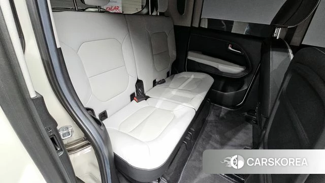 Kia The New Kia Ray EV 2024 Жемчужный цвет из Кореи, фото 2