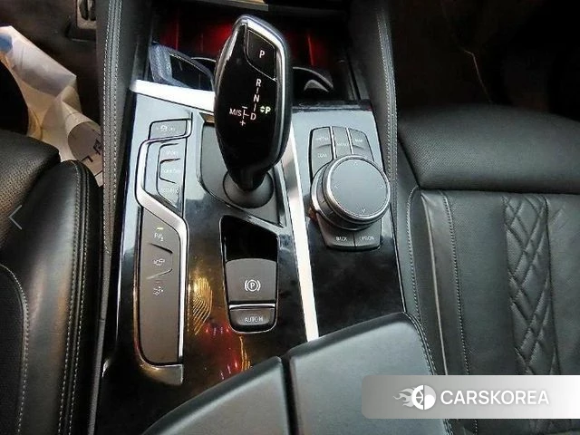BMW 6 Series GT (G32) 2020 Коричневый из Кореи, фото 2