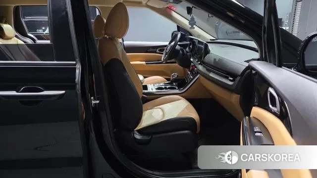 Kia Carnival 4th generation 2021 Черный из Кореи, фото 2