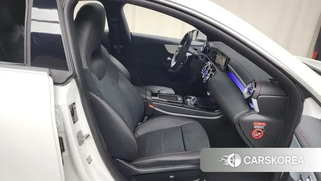 Mercedes-Benz CLA-Class C118 2025 Белый из Кореи, фото 2