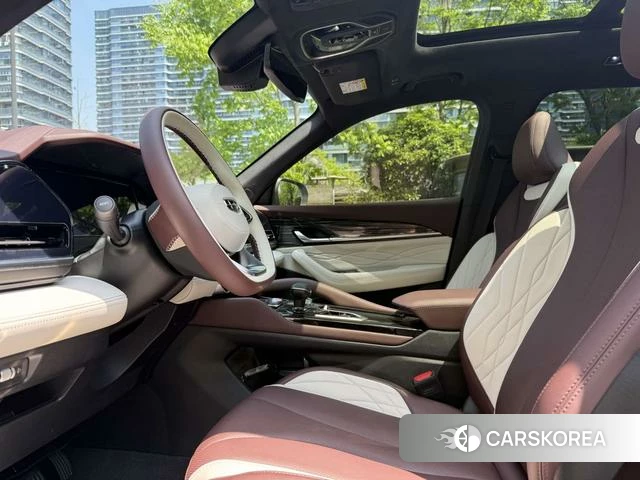 Geely Automobile Xingyue L 2023 Серебристо-серый из Китая, фото 2