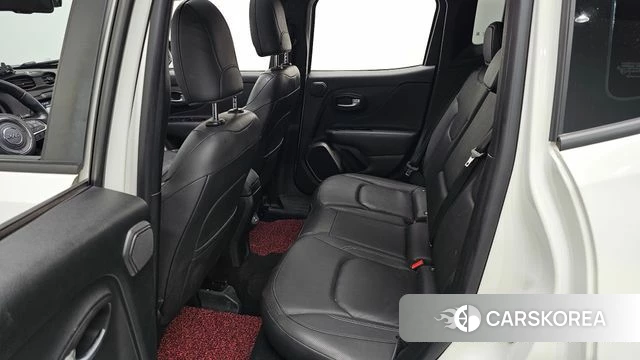 Jeep Renegade 2018 Белый из Кореи, фото 2