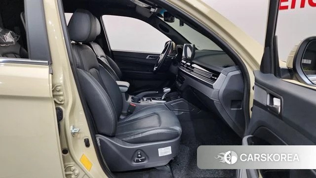 Ssangyong The New Rexton Sport 2023 Жемчужный цвет из Кореи, фото 2