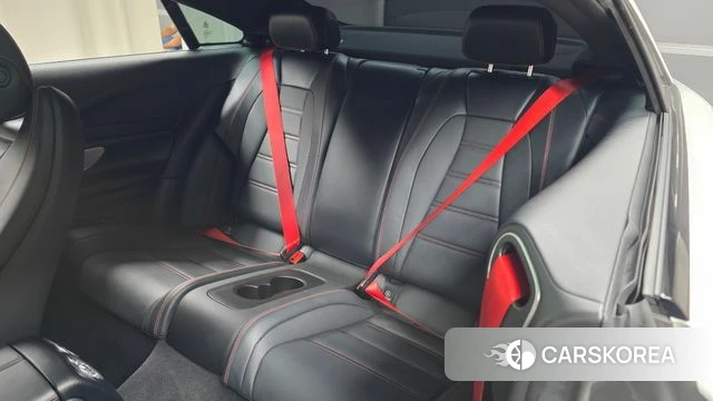 Mercedes-Benz E-Class W213 2023 Белый из Кореи, фото 2