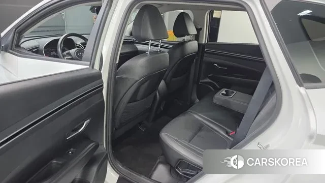 Hyundai Tucson (NX4) 2022 Белый из Кореи, фото 2