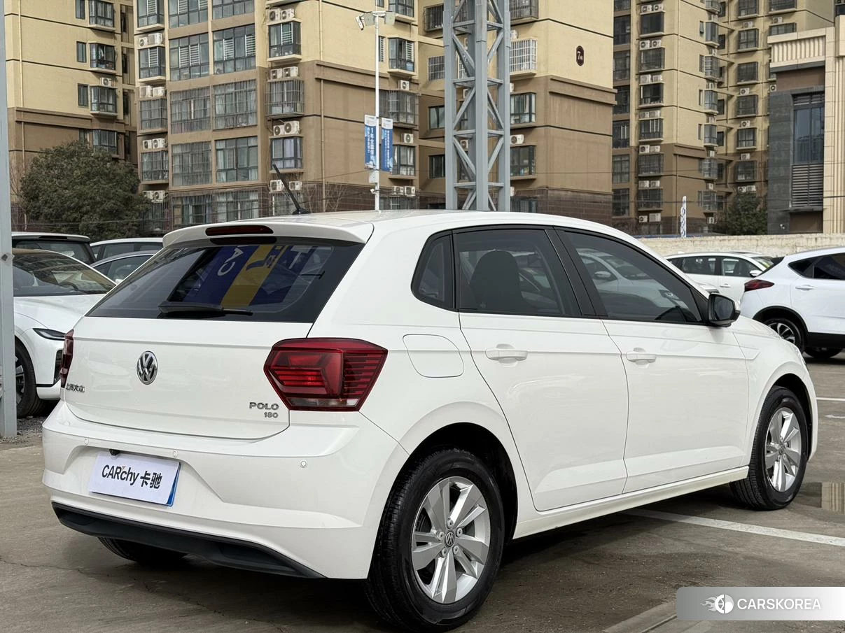 Volkswagen Polo 2019 Белый из Китая, фото 2