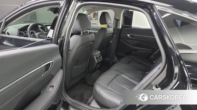 Hyundai Sonata (DN8) 2022 Черный из Кореи, фото 2