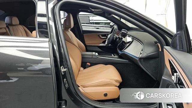 Mercedes-Benz E-Class W214 2025 Серый из Кореи, фото 2