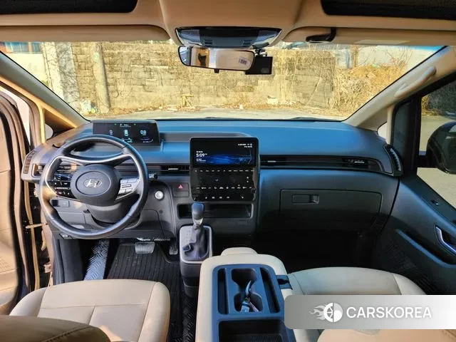 Hyundai Staria 2021 Серый из Кореи, фото 2