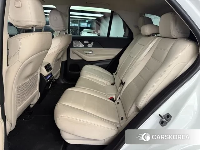 Mercedes-Benz GLE-Class W167 2023 Белый из Кореи, фото 2