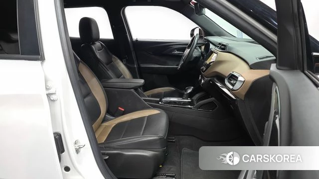 Chevrolet (GM Daewoo) Trailblazer 2021 Белый из Кореи, фото 2