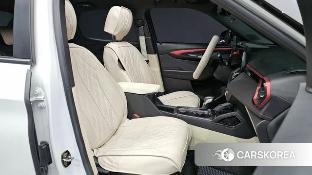 Chevrolet (GM Daewoo) The New Trail Blazer 2023 Белый из Кореи, фото 2