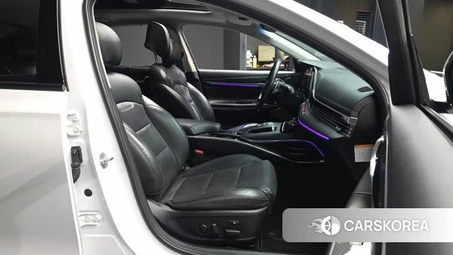Hyundai The New Grandeur IG Hybrid 2020 Белый из Кореи, фото 2