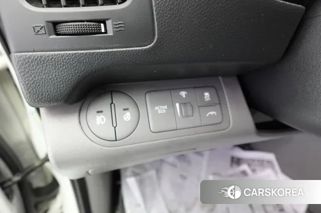 Hyundai The New Grand Starex 2019 Белый из Кореи, фото 2