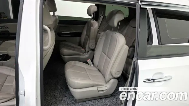 Kia The New Carnival 2020 Белый из Кореи, фото 2