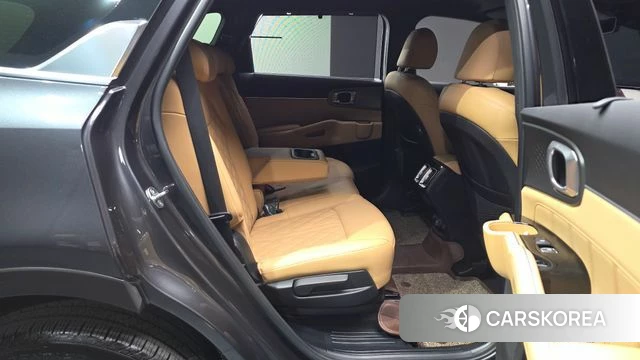 Kia Sorento 4th Generation 2023 Серый из Кореи, фото 2