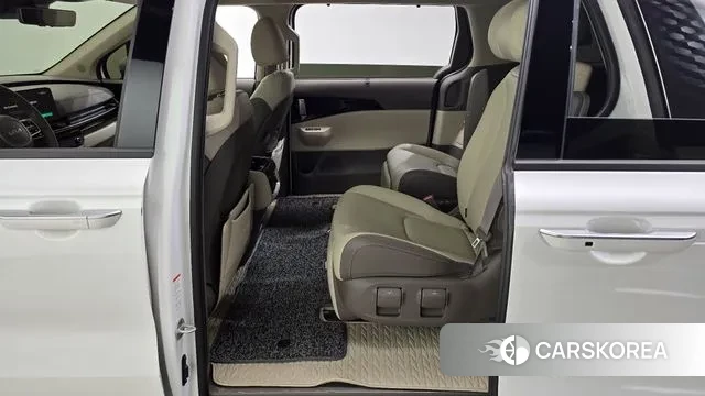 Kia The New Carnival 4th Generation 2024 Белый из Кореи, фото 2