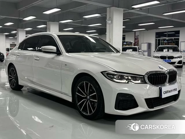 BMW 3 series 2022 Белый из Китая, фото 2