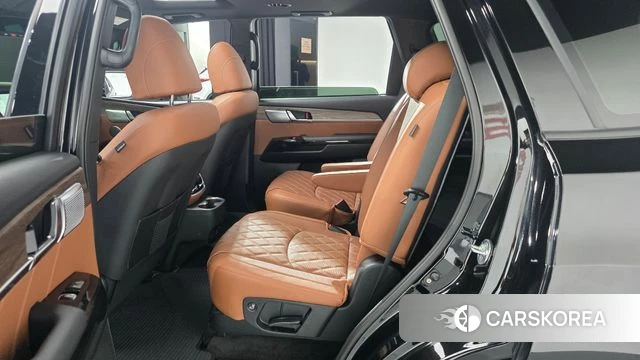 Kia Mohave Master 2023 Черный из Кореи, фото 2