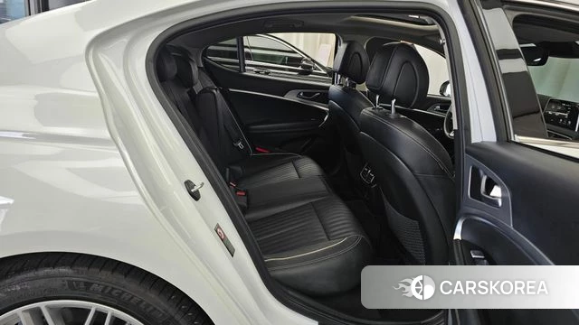Genesis G70 2019 Белый из Кореи, фото 2