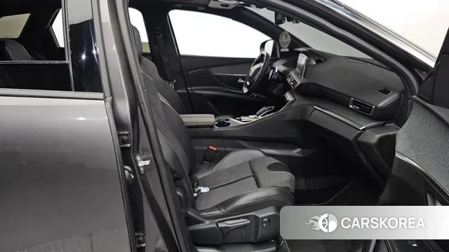 Peugeot 3008 second generation 2019 Серый из Кореи, фото 2