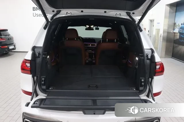 BMW X7 (G07) 2020 Белый из Кореи, фото 2