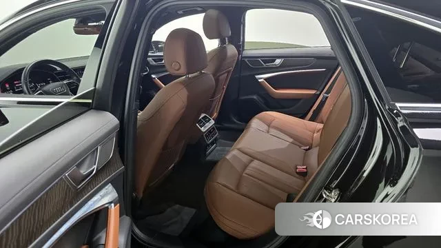 Audi A6 (C8) 2021 Черный из Кореи, фото 2