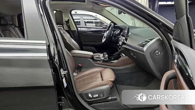 BMW X4 (G02) 2022 Черный из Кореи, фото 2