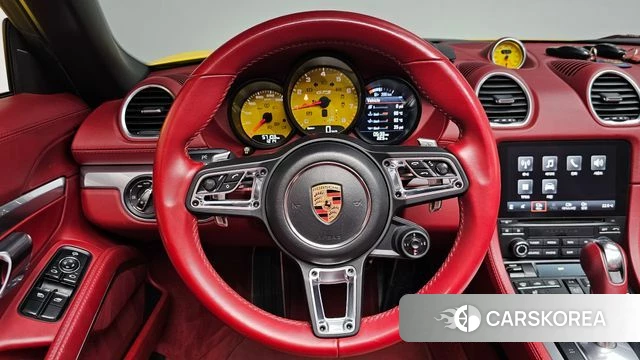 Porsche 718 Boxster 2019 Желтый из Кореи, фото 2