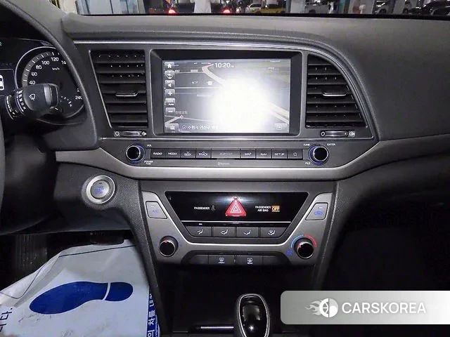 Hyundai Avante AD 2018 Белый из Кореи, фото 2