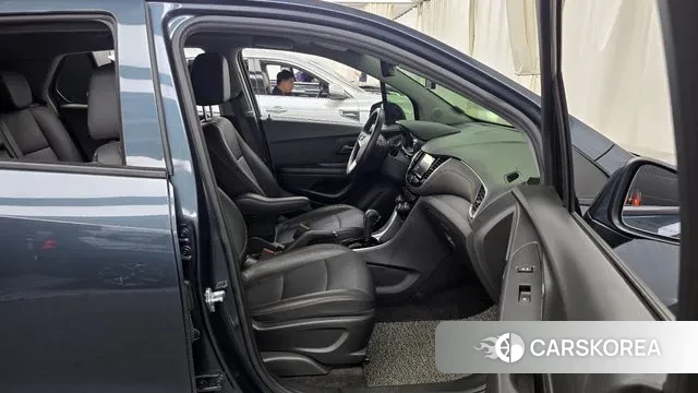 Chevrolet (GM Daewoo) The New Trax 2021 Серый из Кореи, фото 2