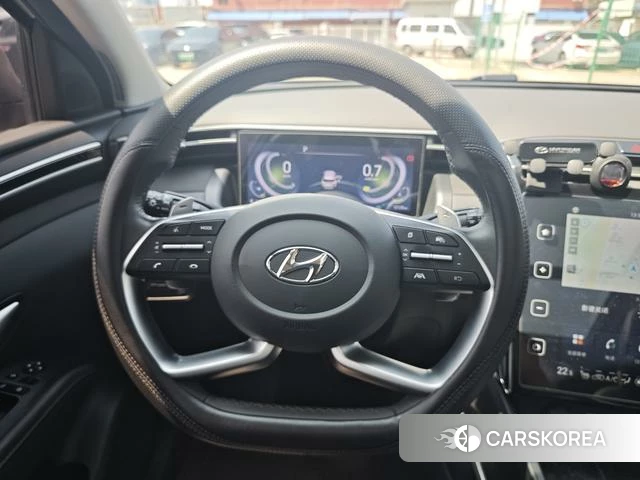Hyundai Tucson 2023 Белый из Китая, фото 2