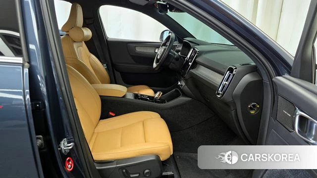 Volvo XC40 2020 Синий из Кореи, фото 2