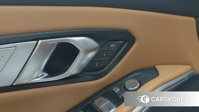 BMW 3 Series (G20) 2022 Белый из Кореи, фото 2