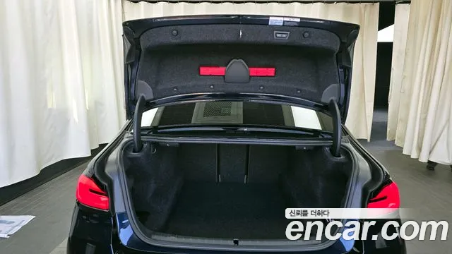 BMW 5 Series (G30) id 2668238 из Кореи 2